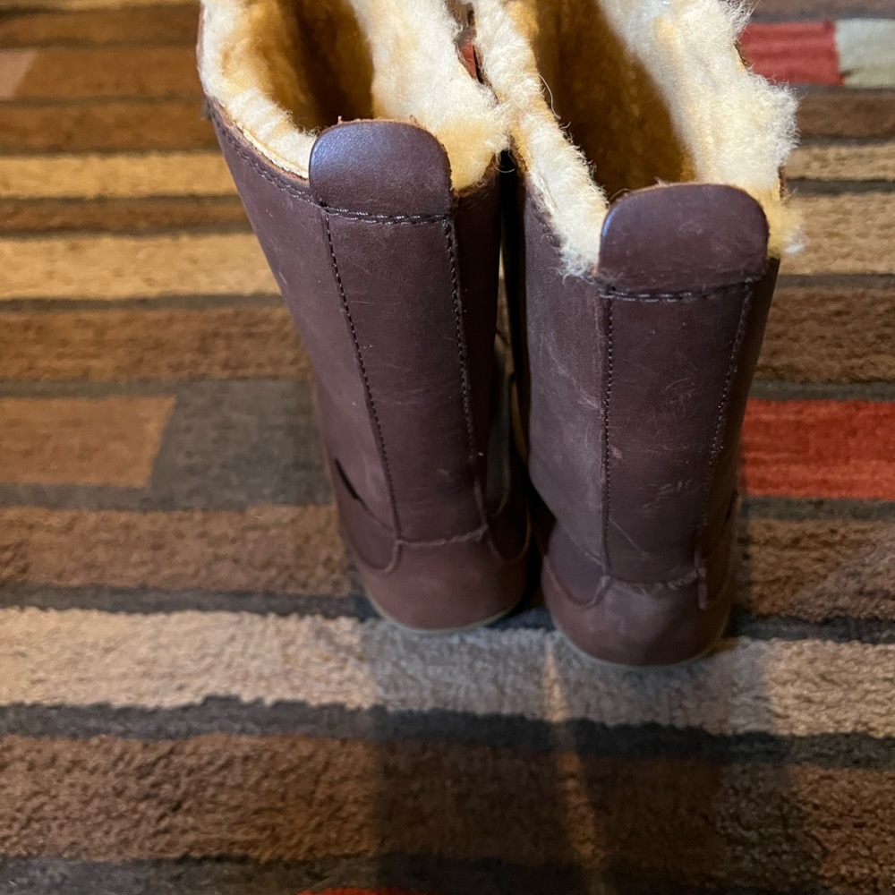 Vintage L.L Bean Wicked Good Lodge Boots size eight gorgeous condition. Look new - Picture 4 of 9